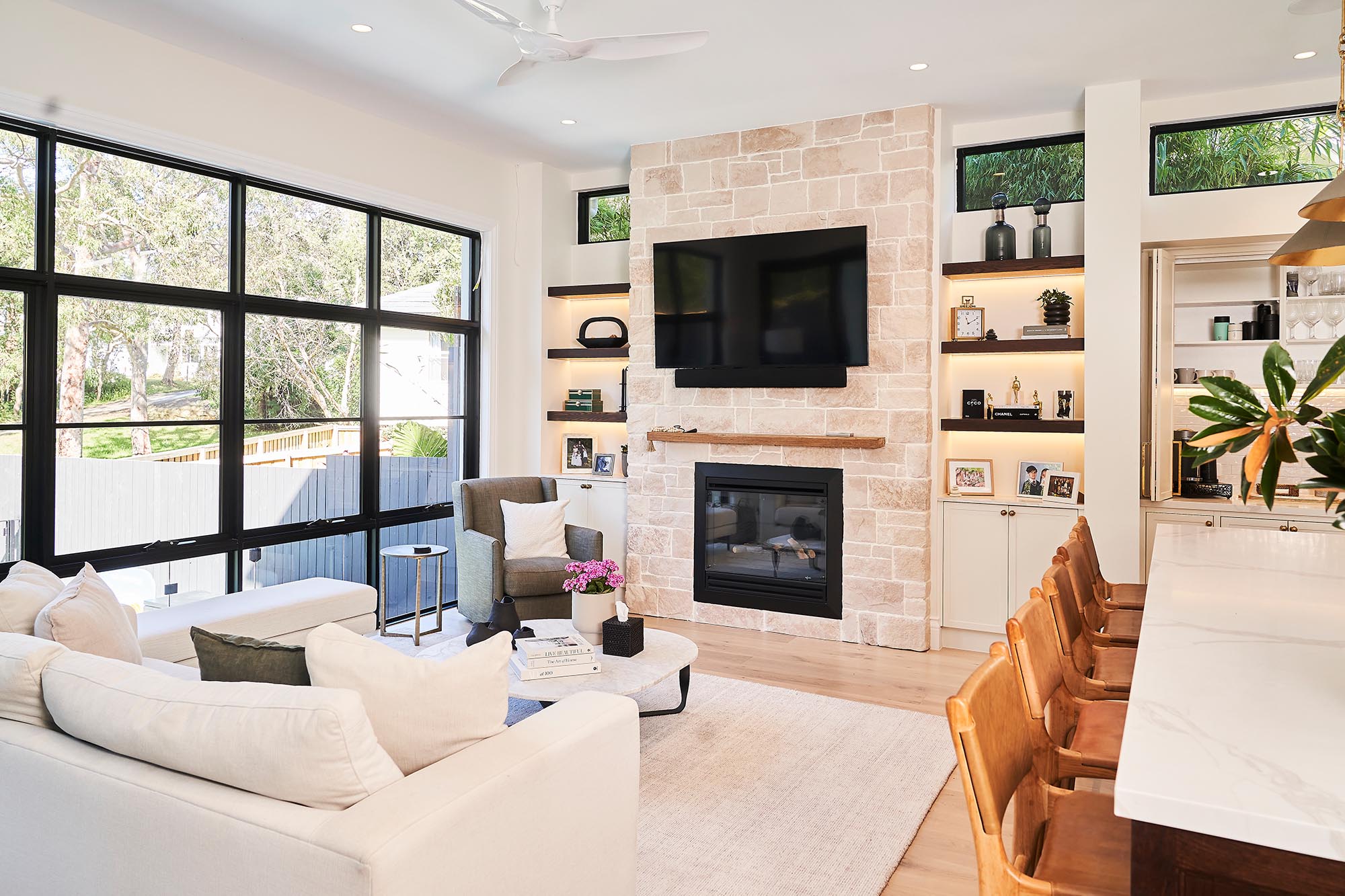 hallhart-modern-farmhouse-seaforth